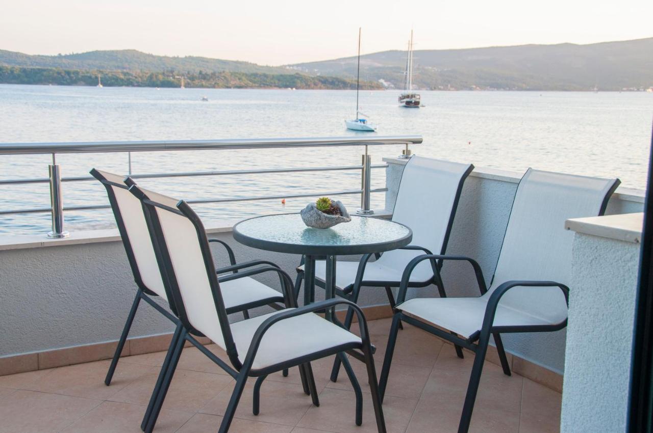 Beach Apartments Tivat Eksteriør bilde